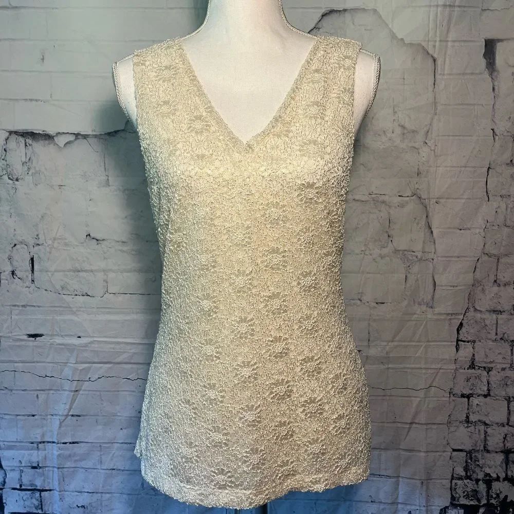 Banana Republic Cream floral top